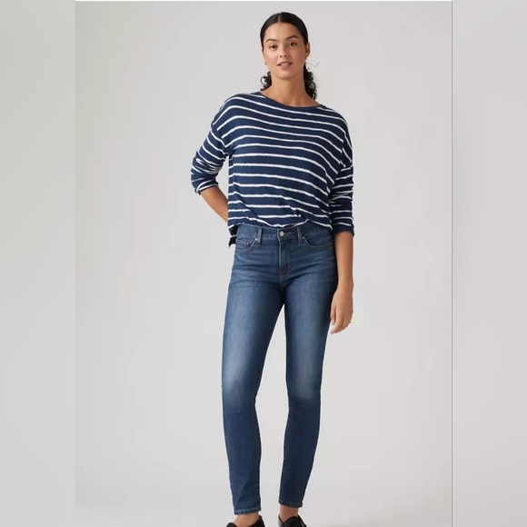 Levi's Dark Blue Women's 311 Shaping Skinny Jeans Size 29 - Picture 1 of 10